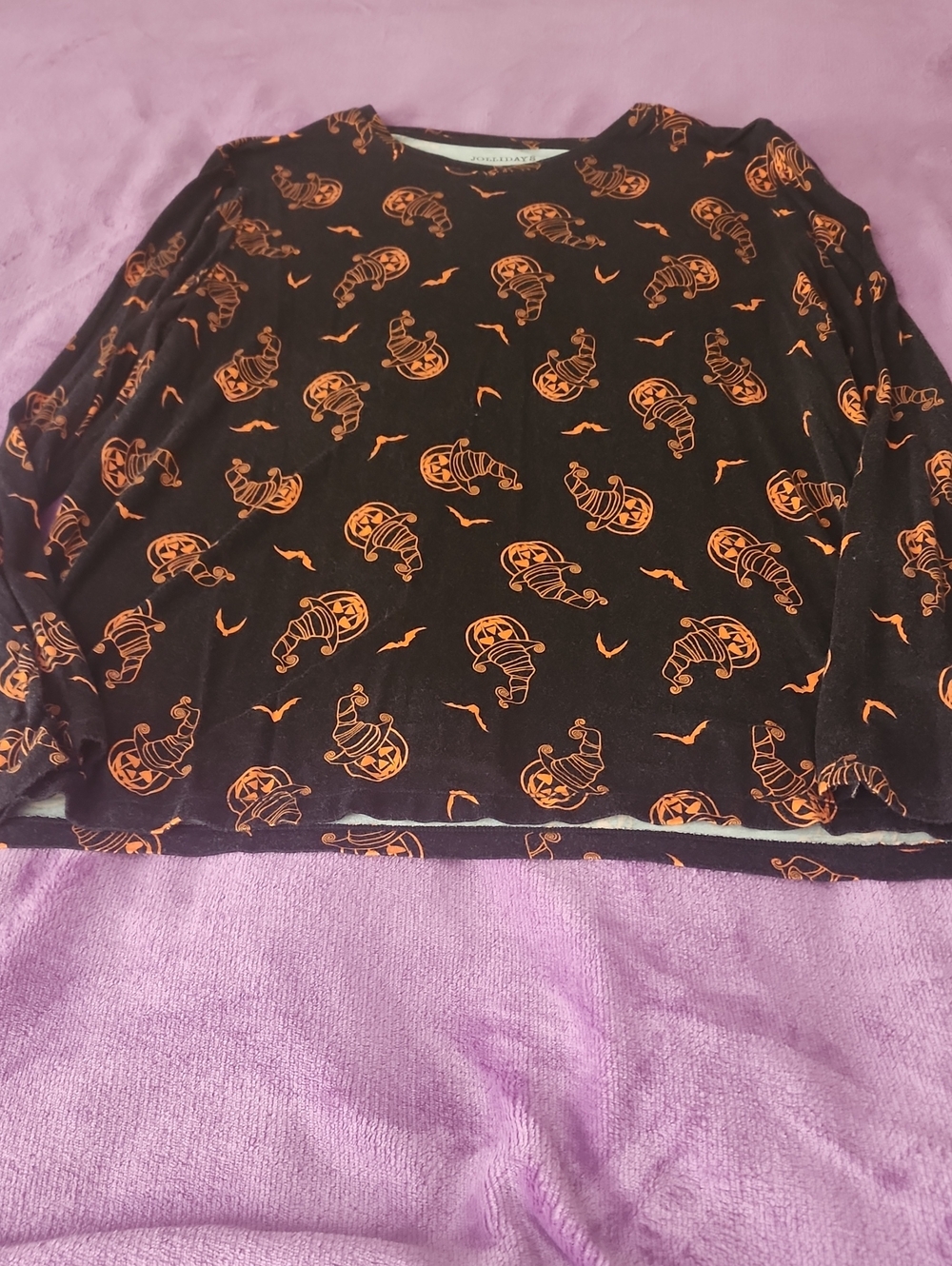 Womens Black & Orange Halloween Pumpkin Long-Sleeve Top